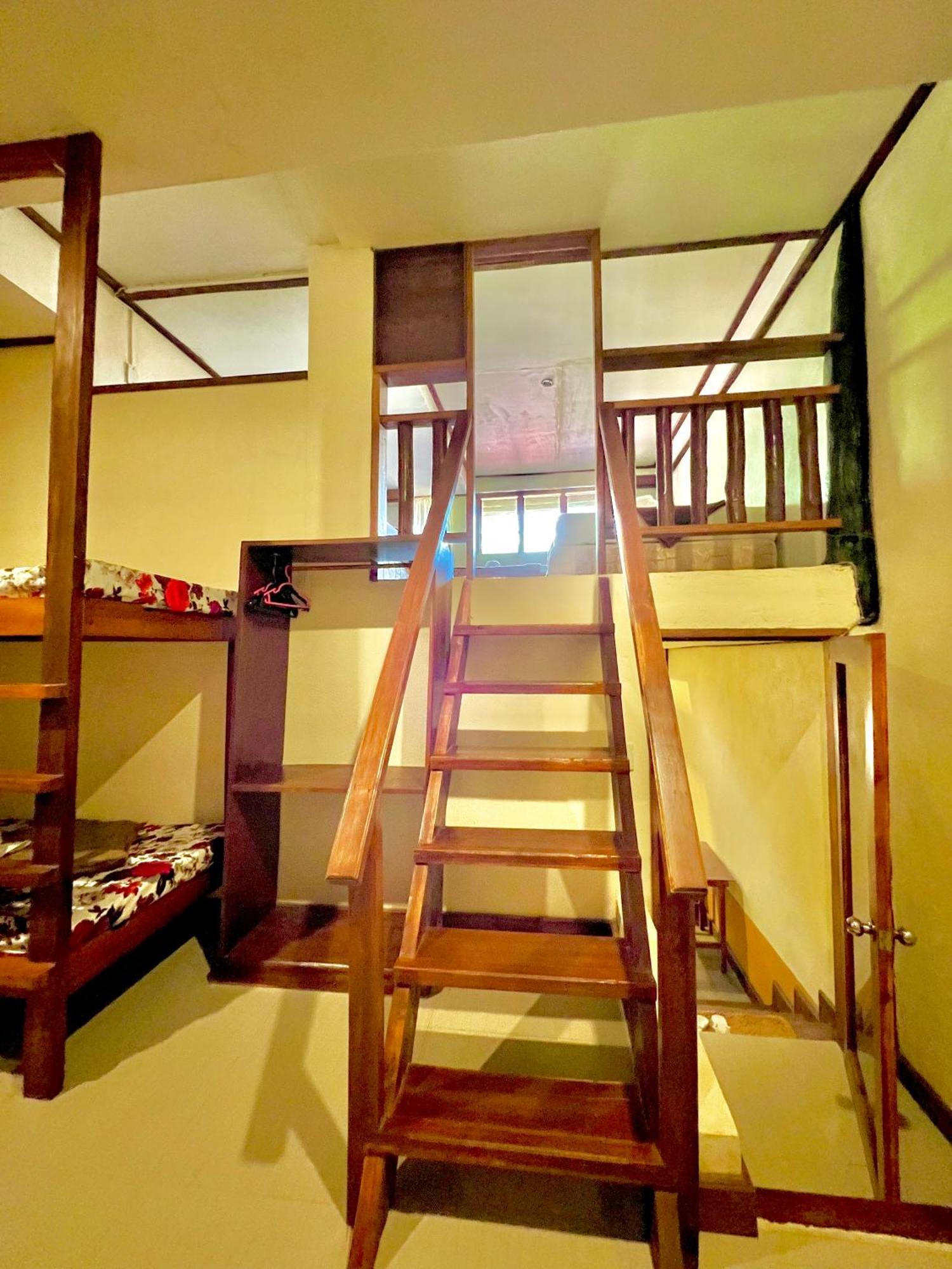 אל נידו Novie'S Tourist Inn מראה חיצוני תמונה